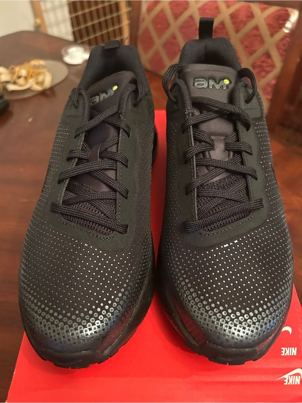 Nike Women’s Black Mesh Dotted Air Max Sneakers